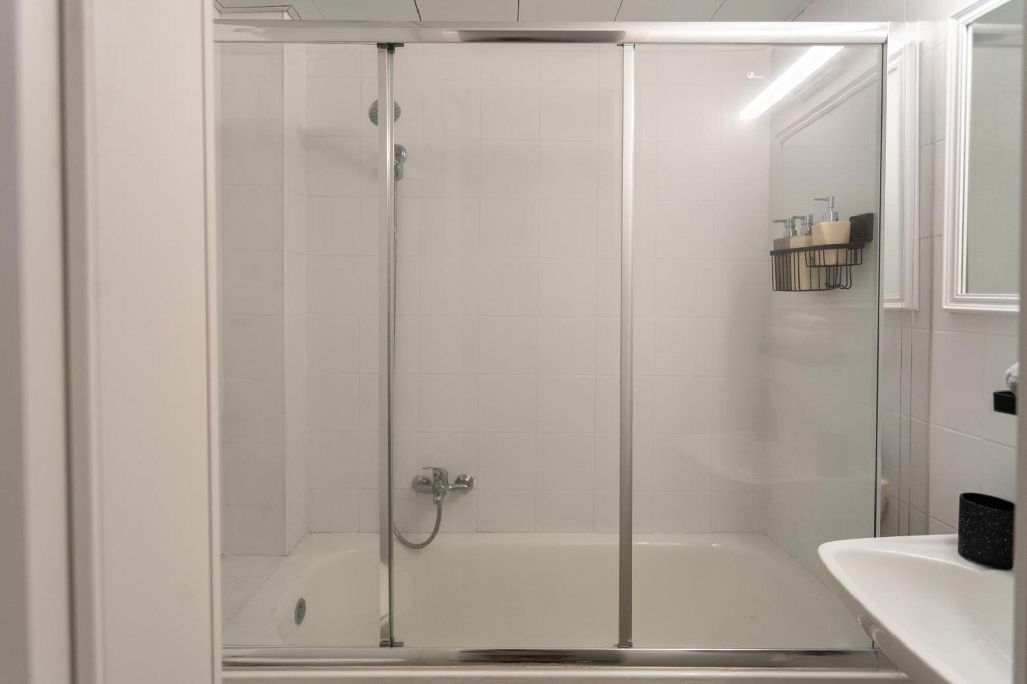 Eliezer Ben Yehuda Residence With Shelter テル・アビブ エクステリア 写真