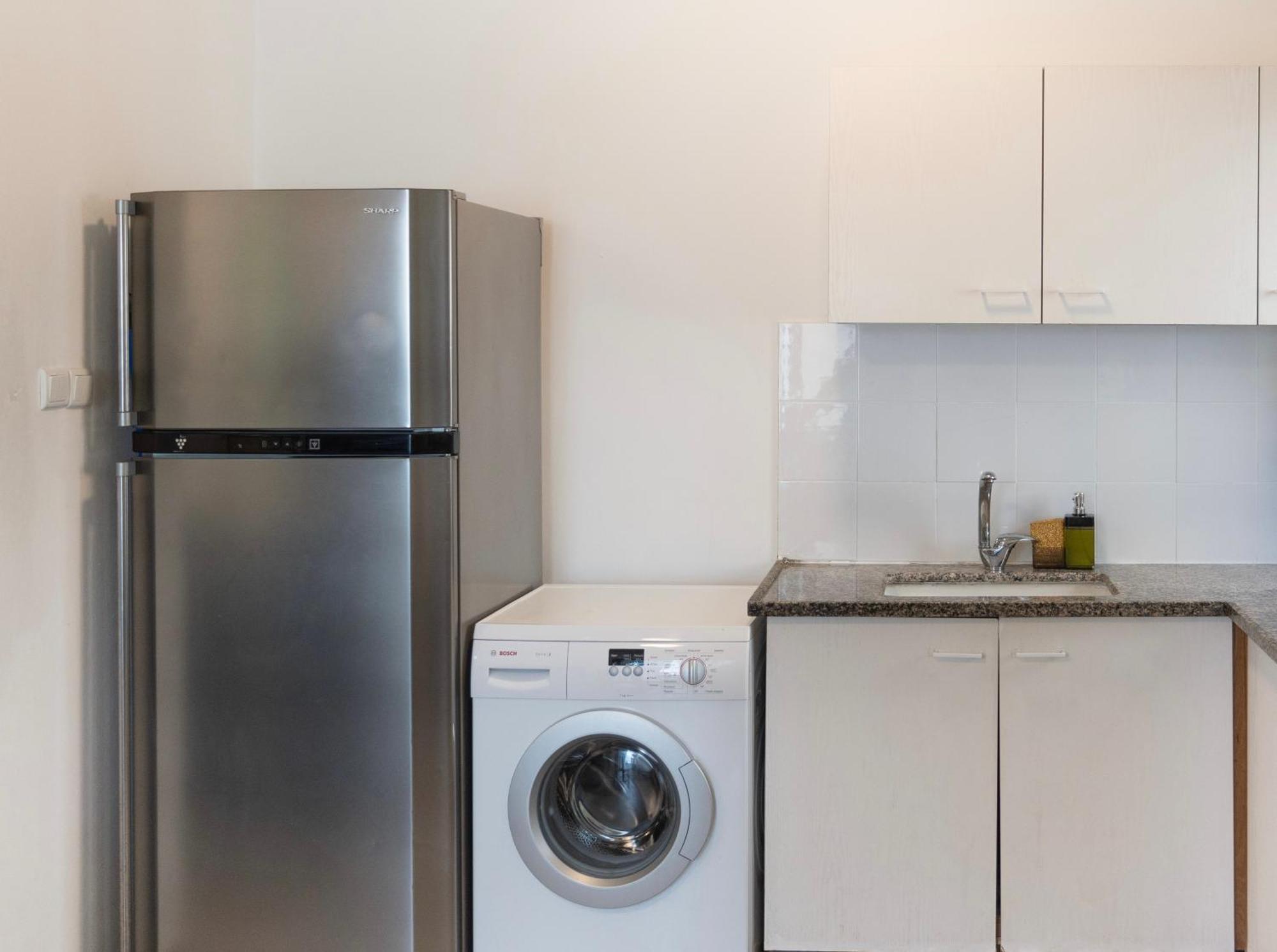 Eliezer Ben Yehuda Residence With Shelter テル・アビブ エクステリア 写真